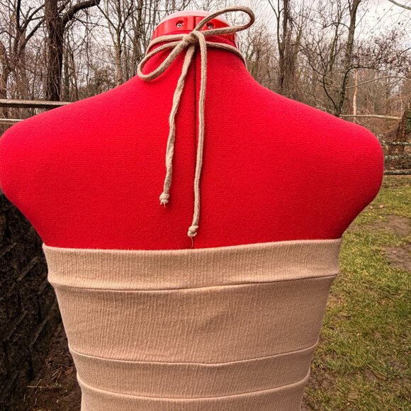 Y2K Boho Floral Cotton Halter Top with Wood Ring Detail - Picture 6 of 7